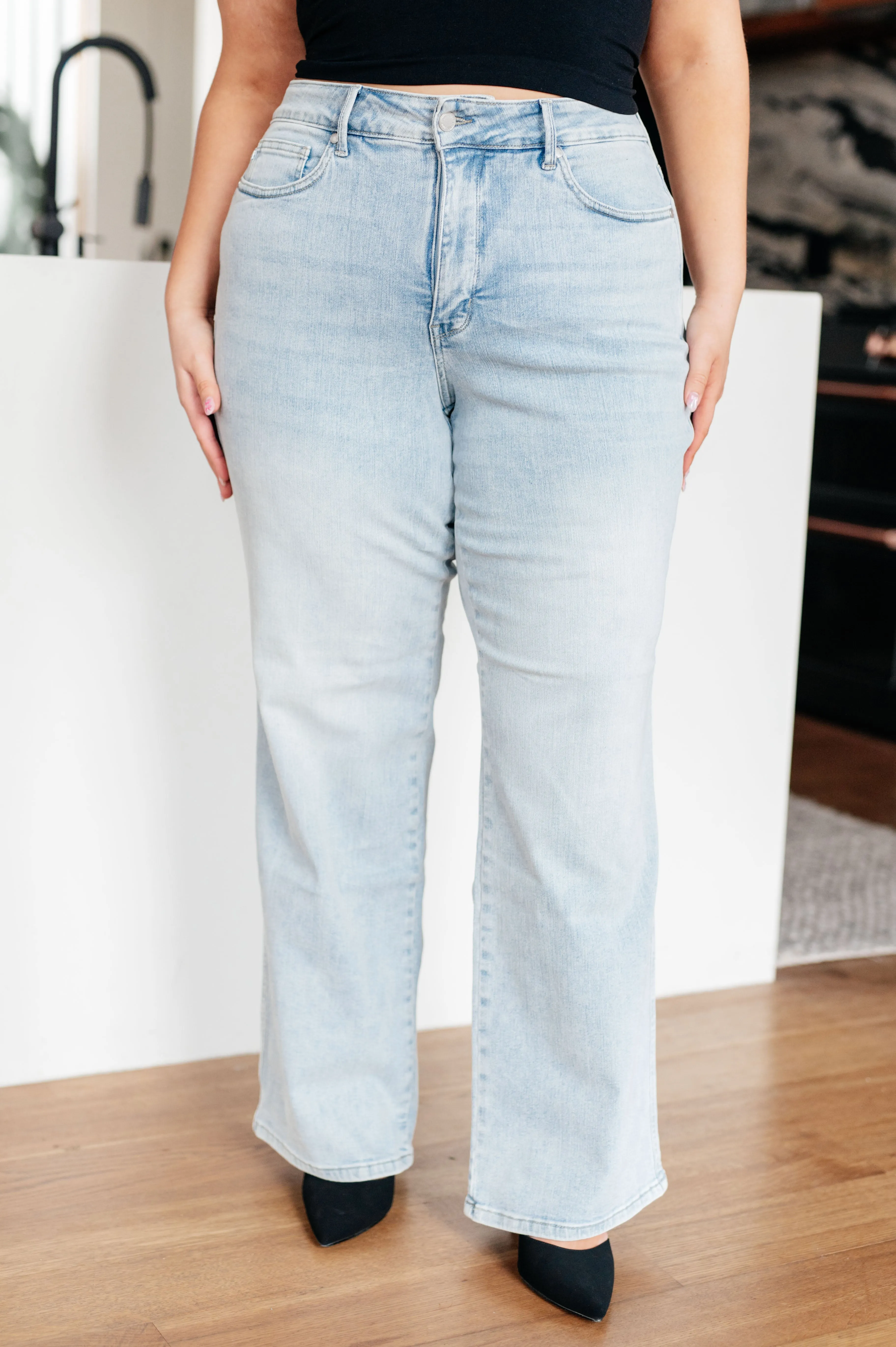 Brooke High Rise Control Top Vintage Wash Straight Jeans