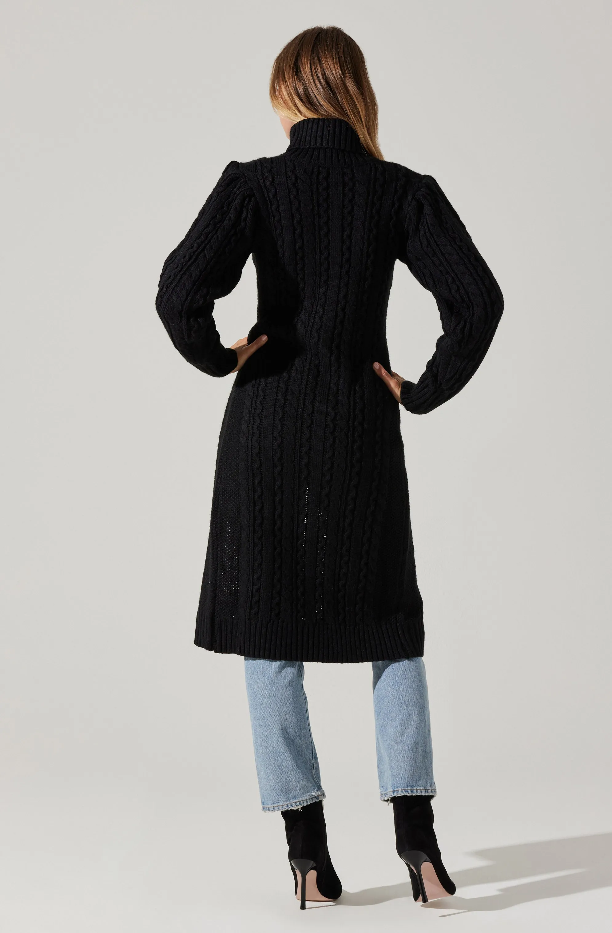 Hi Slit Cable Knit Sweater